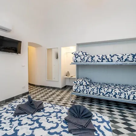 Apartment Il Pesciolino Blu Finale Ligure