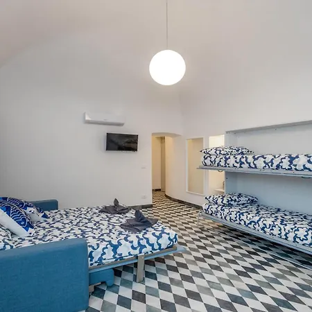 Apartment Il Pesciolino Blu Finale Ligure